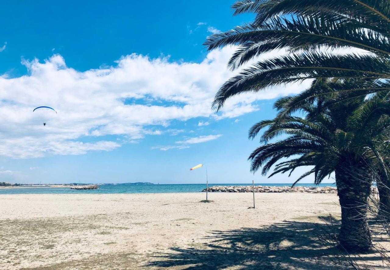 فيلا Casa Acacia Mar كامبريلس المظهر الخارجي الصورة